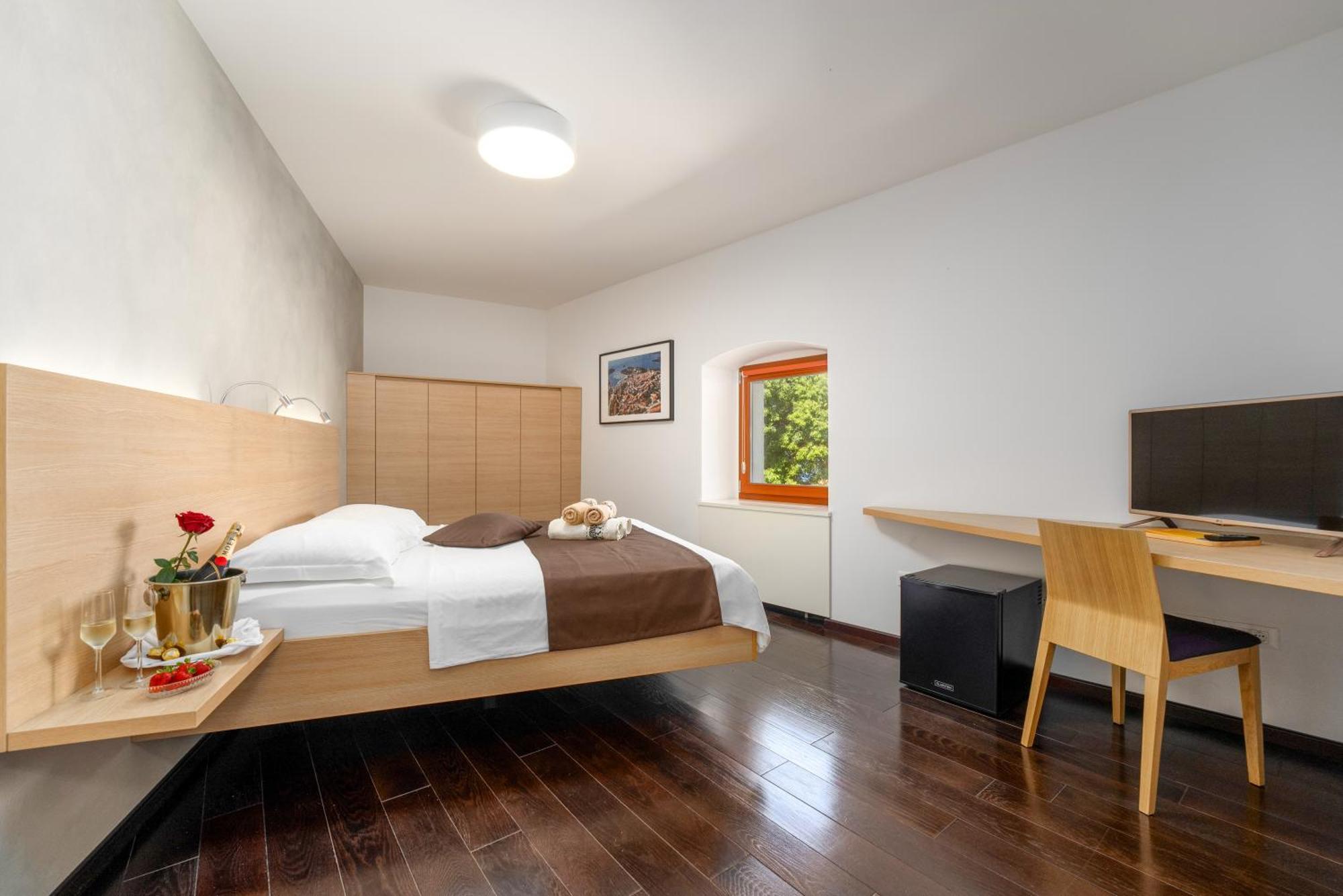 Hotel Boutique Wrungel Vrsar Zewnętrze zdjęcie